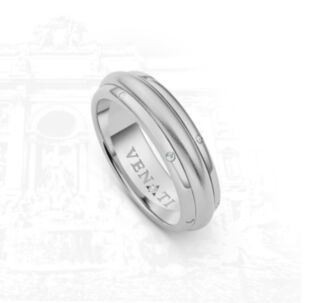 Fontana di Trevi -- IR105X/Q